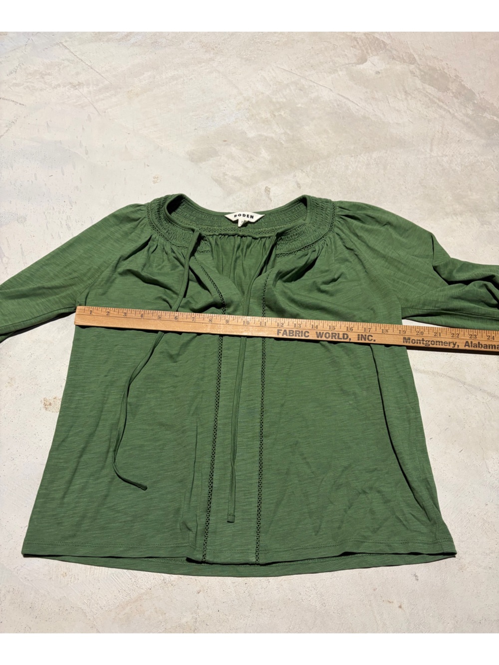 Boden Georgia smocked jersey top Women’s Green Peasant Blouse 4 - Picture 5 of 9